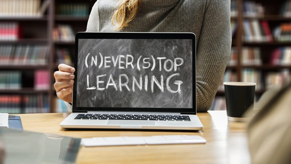Développer une expertise : suivre une formation e-commerce